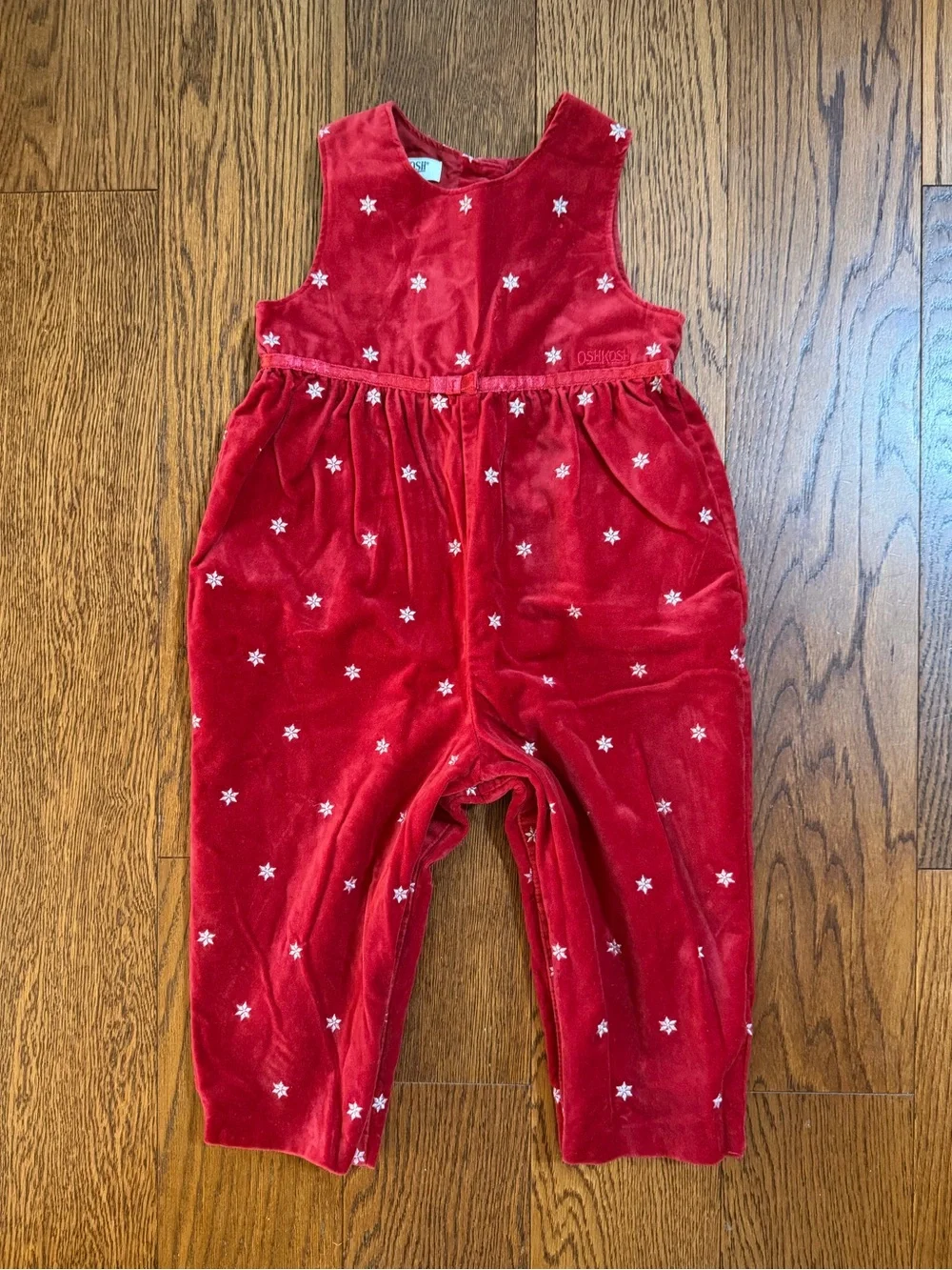 vintage OshKosh B'gosh red velour/velvet snowflake jumper romper holiday 24 mt